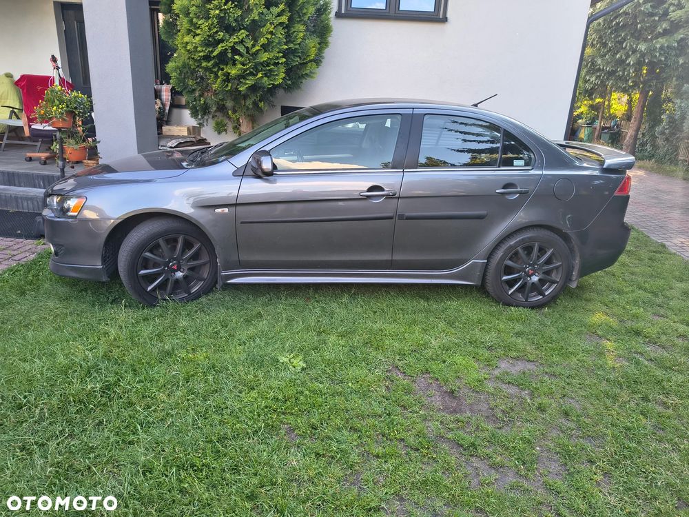 Mitsubishi Lancer 1.8 Inform - 4
