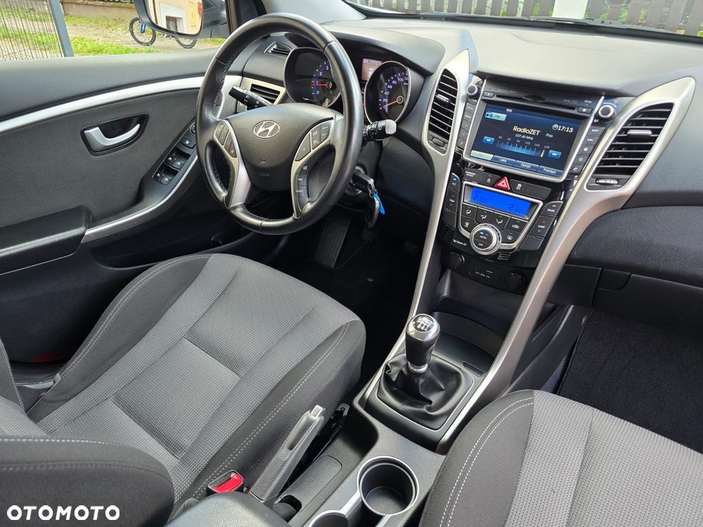 Hyundai i30 blue 1.6 GDI YES Gold - 27
