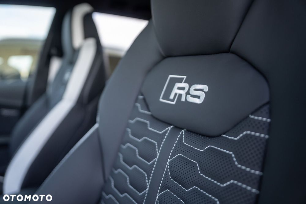 Audi RS Q8 - 9