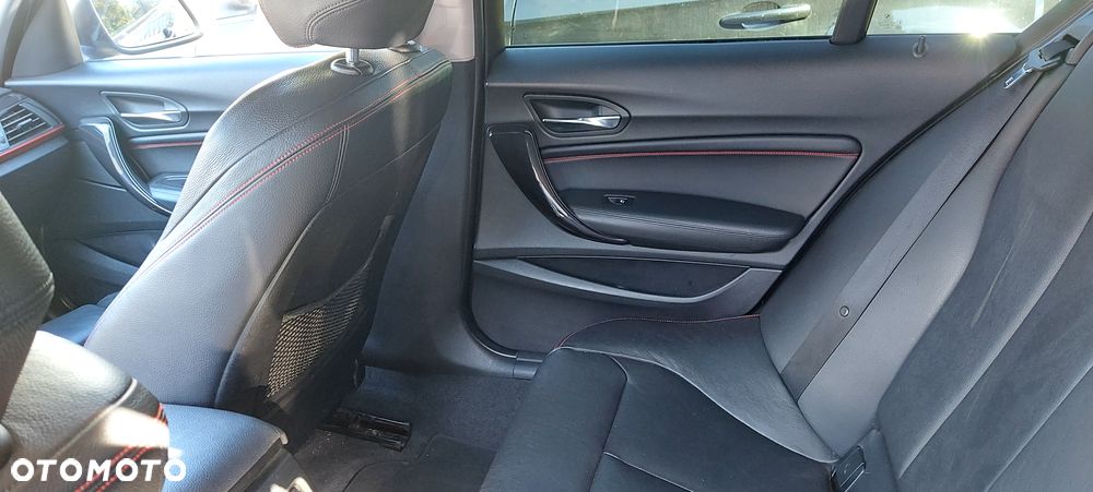 BMW Seria 1 118i - 5