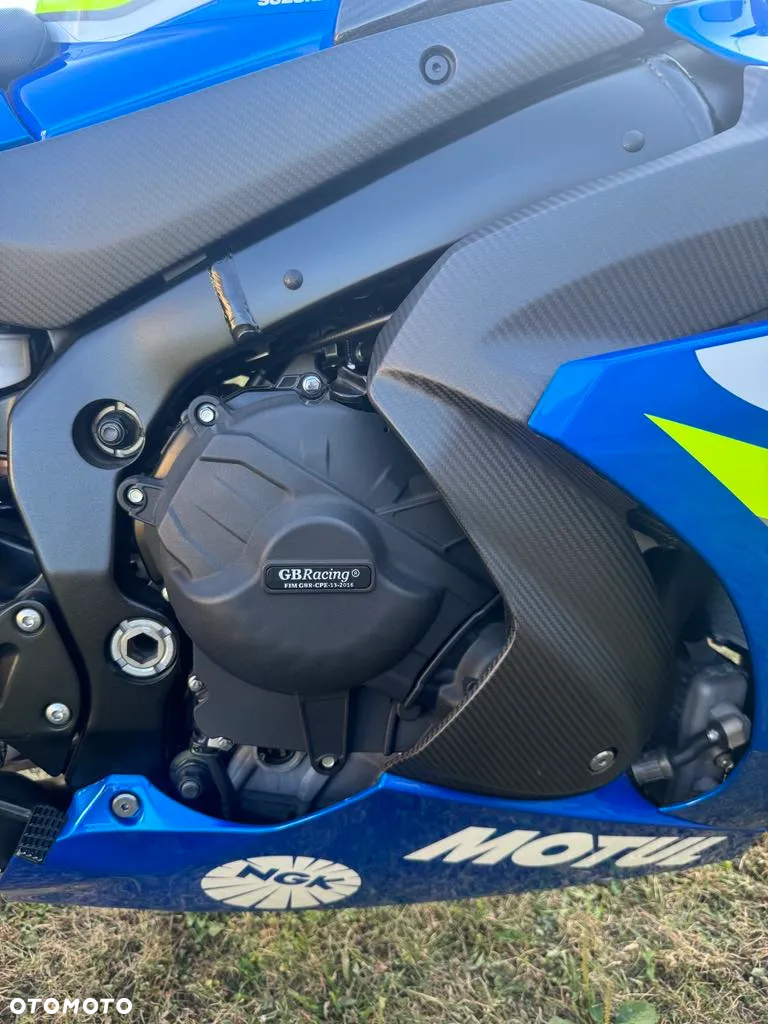Suzuki GSX-R - 10