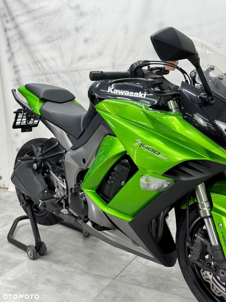 Kawasaki Ninja 1000 SX - 12