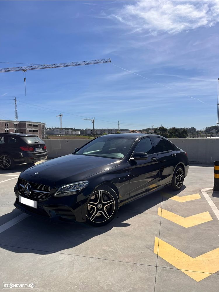 Mercedes-Benz C 300 e AMG Line - 3