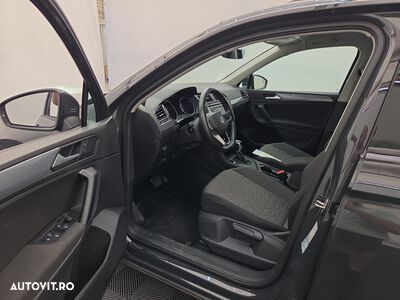 Volkswagen Tiguan - 5