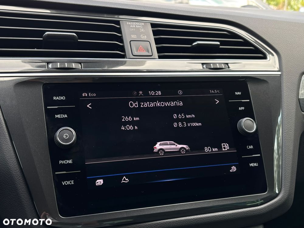 Volkswagen Tiguan 2.0 TSI 4Mot Life DSG - 24