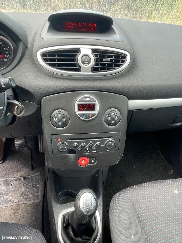 Renault Clio 1.5 dCi Dynamique S - 7