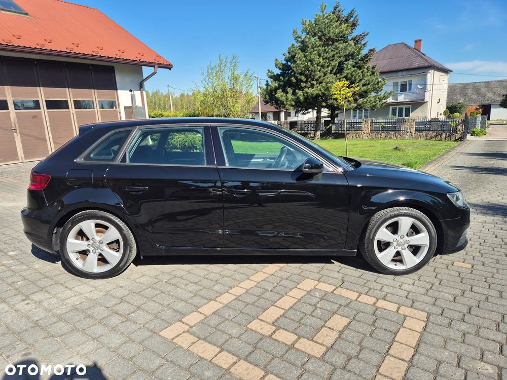 Audi A3 Sportback 1.4 TFSI Attraction - 3