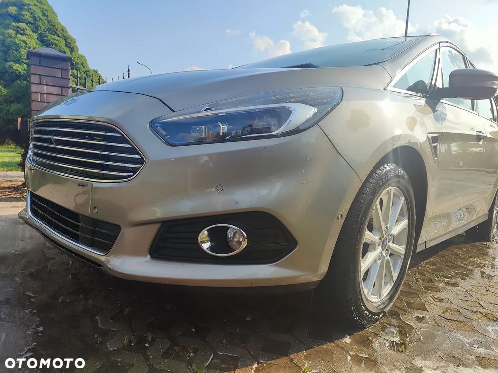 Ford S-Max - 6