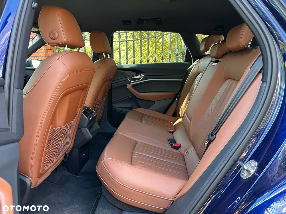 Audi e-tron 55 Quattro - 22