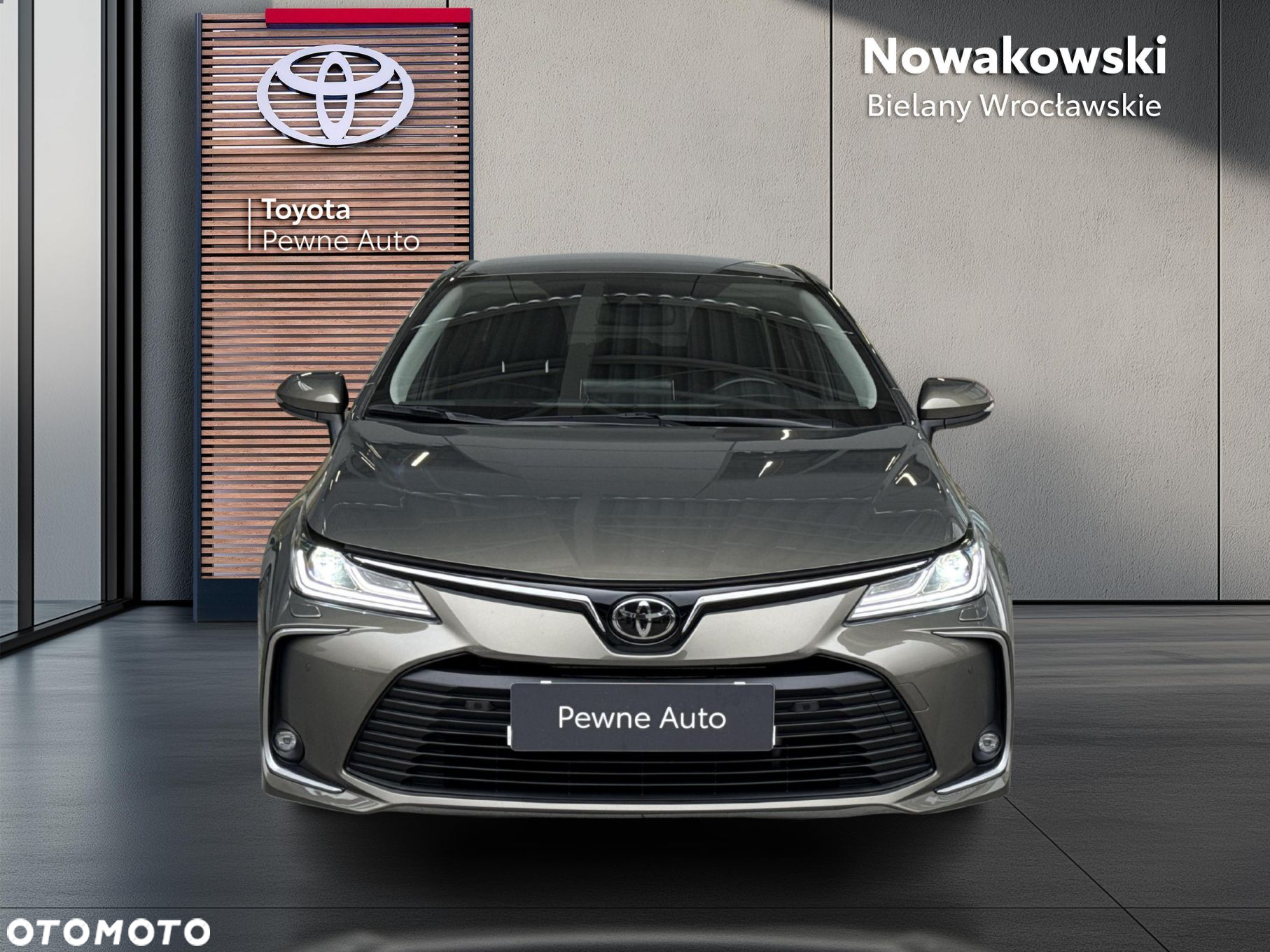 Toyota Corolla - 8