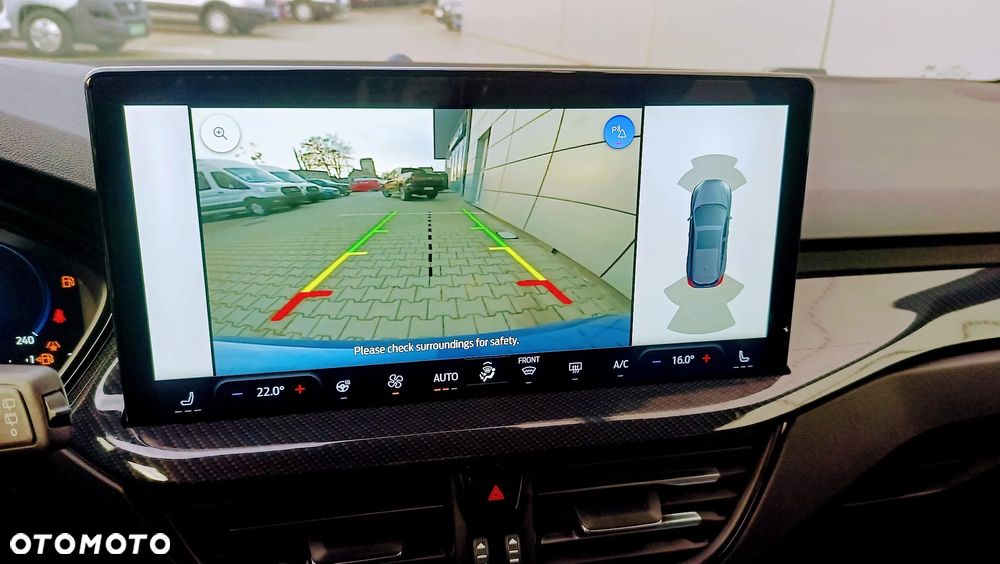 Ford Focus 1.0 EcoBoost mHEV ST-Line X - 14