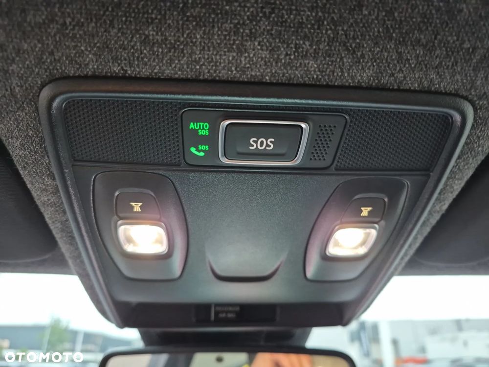 Renault Captur 1.0 TCe Techno - 25