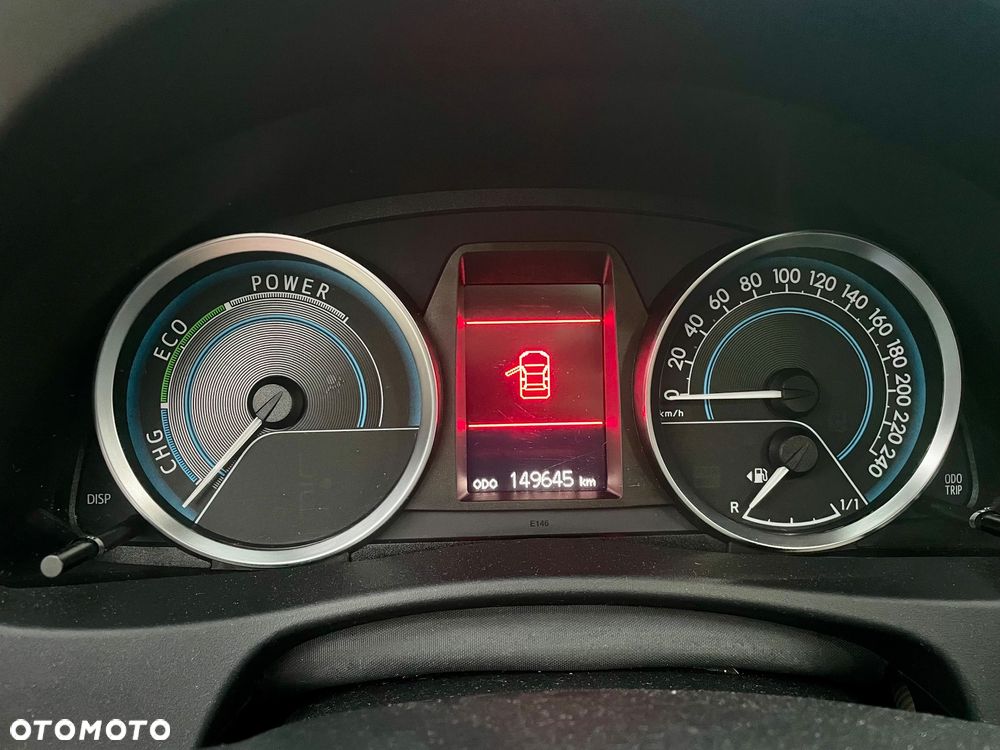 Toyota Auris 1.8 HSD Luna - 11