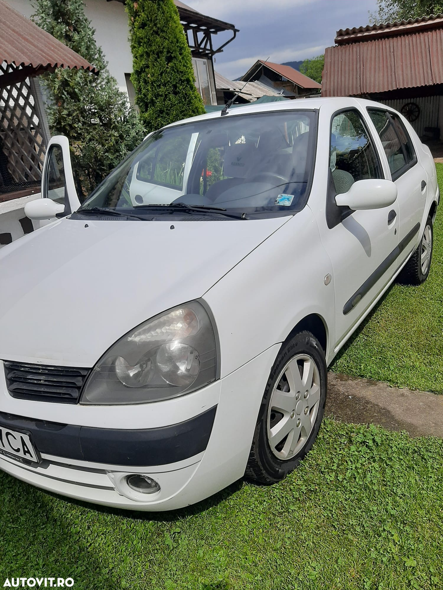 Renault Symbol Clio 1.4 Fidji - 2