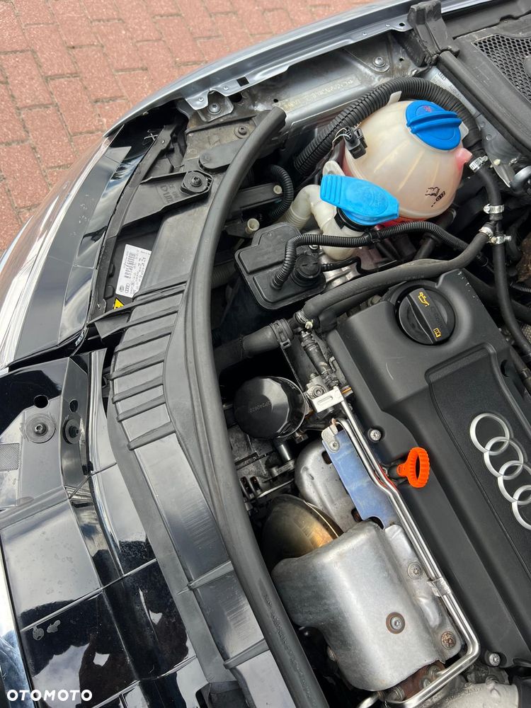 Audi A3 Sportback 1.4 TFSI S line Sportpaket (plus) - 32