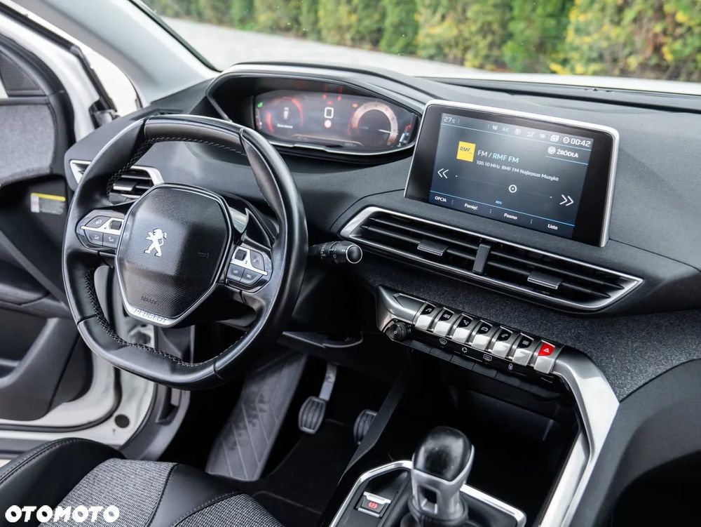 Peugeot 3008 PureTech 130 Stop & Start GPF Allure - 33