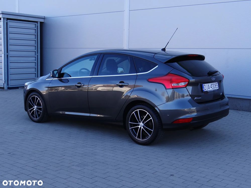 Ford Focus 1.0 EcoBoost Titanium ASS - 4