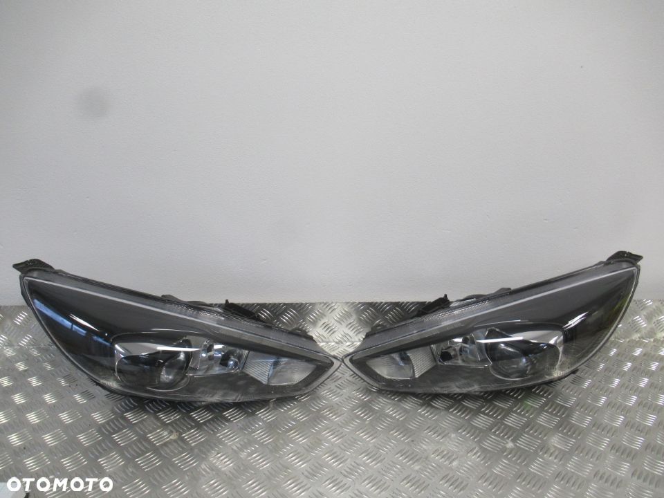 LAMPA PRZEDNIA PRZÓD LEWA PRAWA FORD FOCUS MK3 LIFT XENON  2014-2018 rok - 1