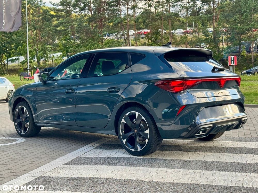 Cupra Leon 1.5 eTSI mHEV DSG - 4
