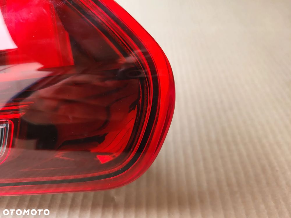 Lampa tylna lewa w klapę Peugeot 2008 LIFT - 3