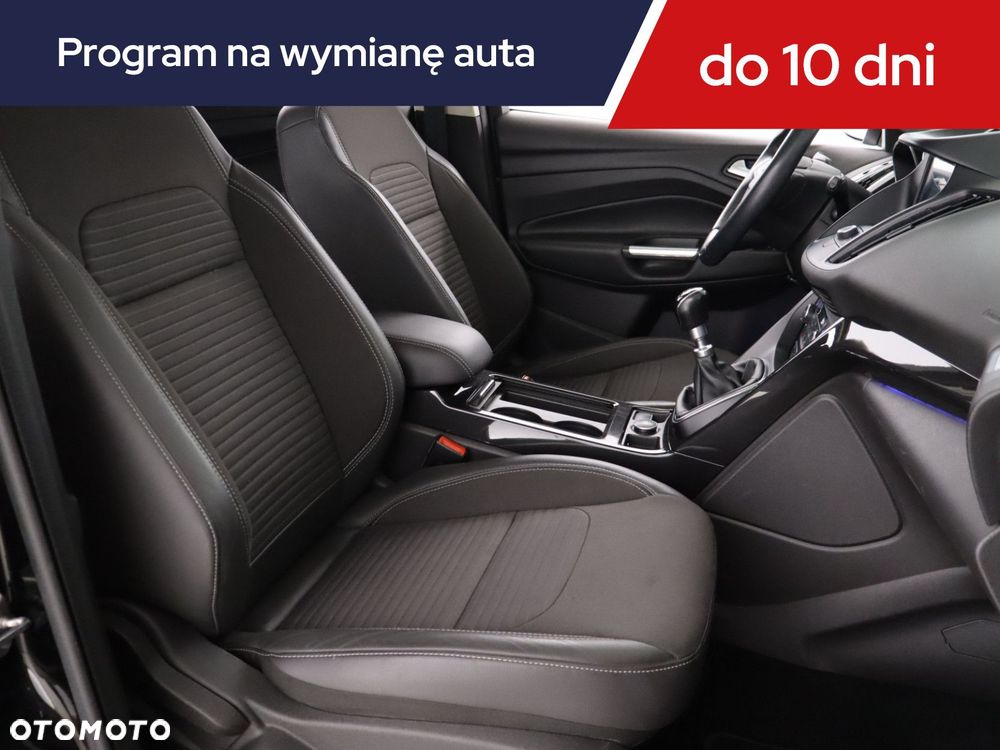 Ford Kuga - 11