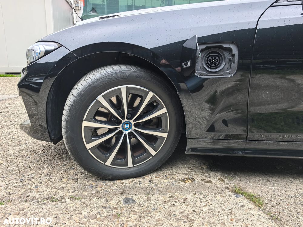 BMW Seria 3 320e Aut. Sport Line - 8