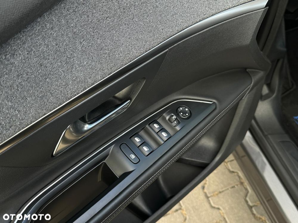 Peugeot 5008 BlueHDI 130 EAT8 Allure Business-Paket - 18