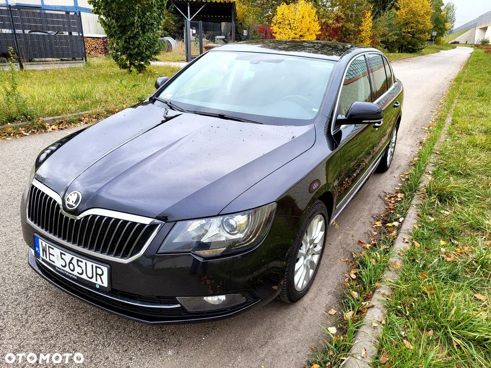Skoda Superb 2.0 TDI Elegance - 3