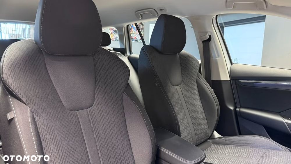 Skoda Octavia 2.0 TDI Selection DSG - 10