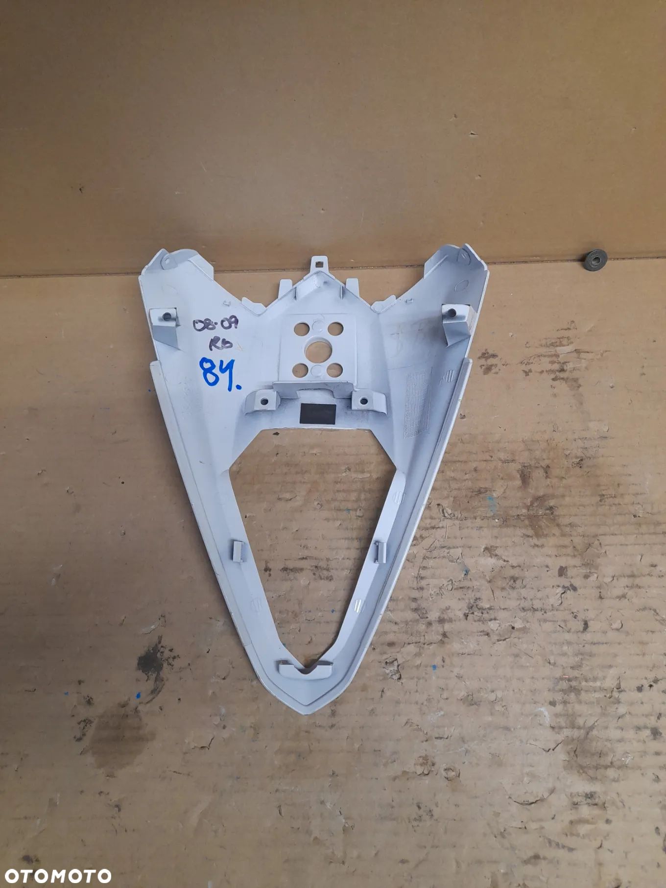 Yamaha R6 Rj15 Ogon zadupek wypełnienie plastik osłona - 1