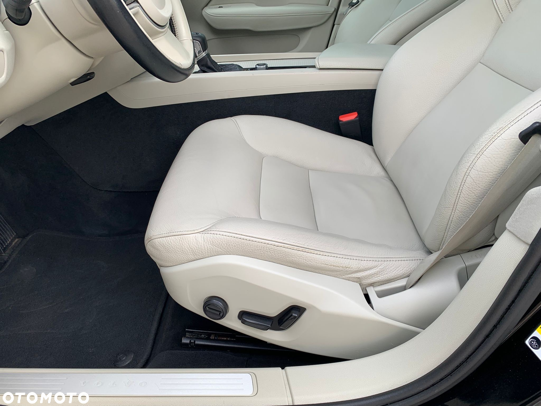 Volvo S60 T5 Inscription - 16