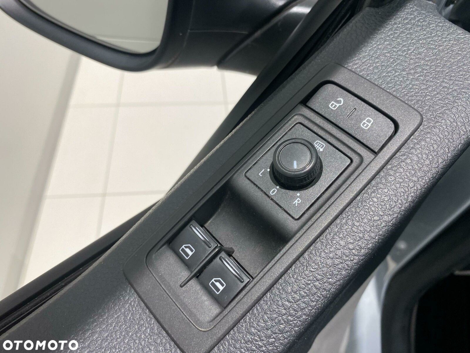 Volkswagen Transporter Furgon - 12