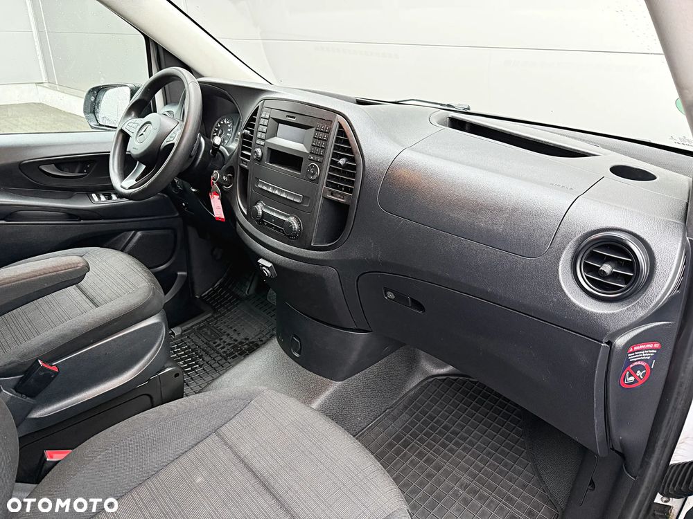 Mercedes-Benz Vito - 19