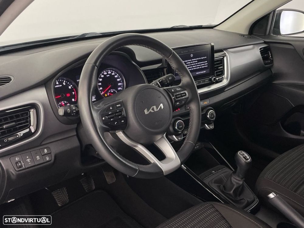 Kia Stonic 1.0 T-GDI Drive - 16