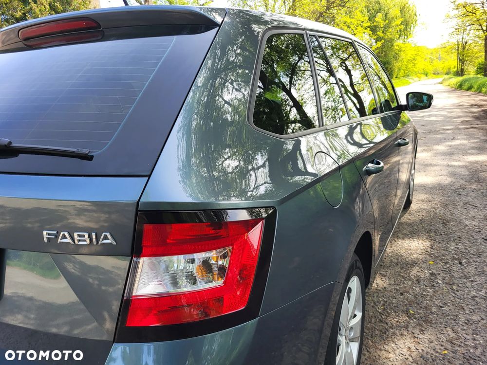 Skoda Fabia 1.2 TSI Ambition - 22