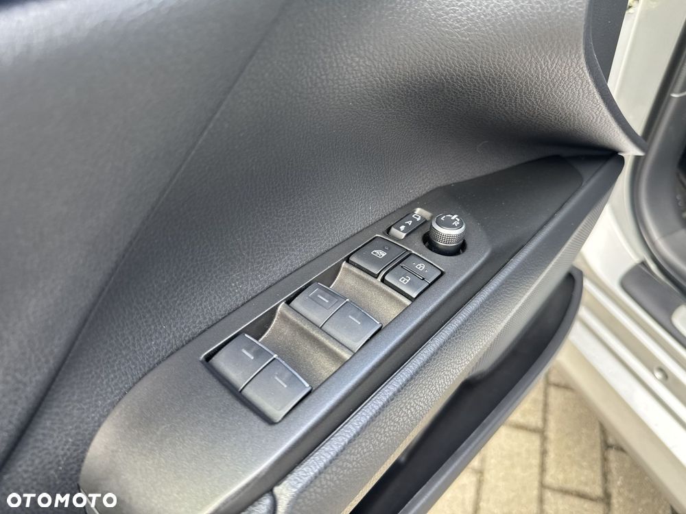 Toyota Camry 2.5 Hybrid Executive CVT - 20