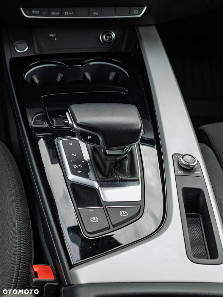 Audi A4 Avant - 22