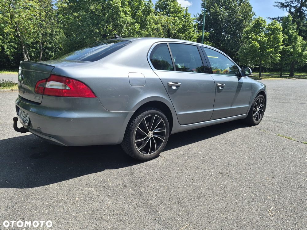 Skoda Superb 1.9 TDI Greenline - 5