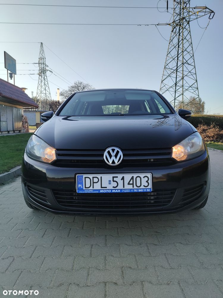 Volkswagen Golf - 2