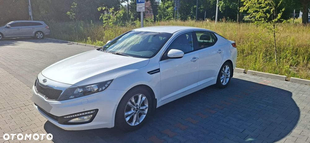 Kia Optima - 1