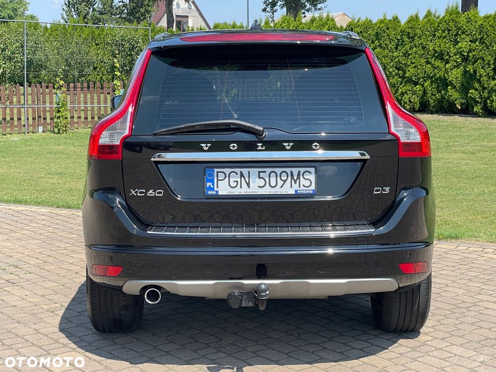 Volvo XC 60 D3 Drive-E Ocean Race - 10