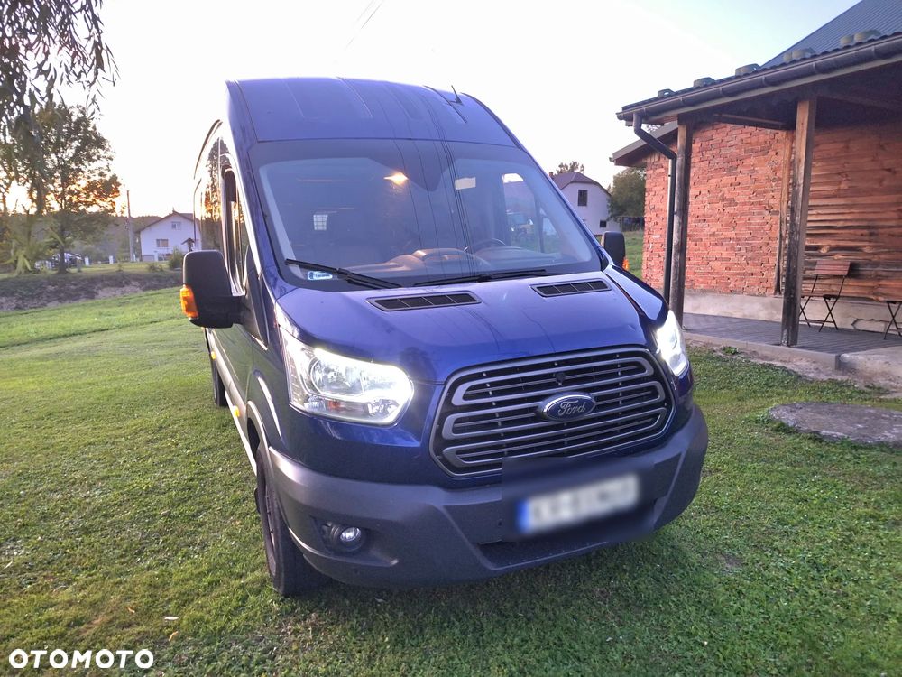Ford Transit - 1