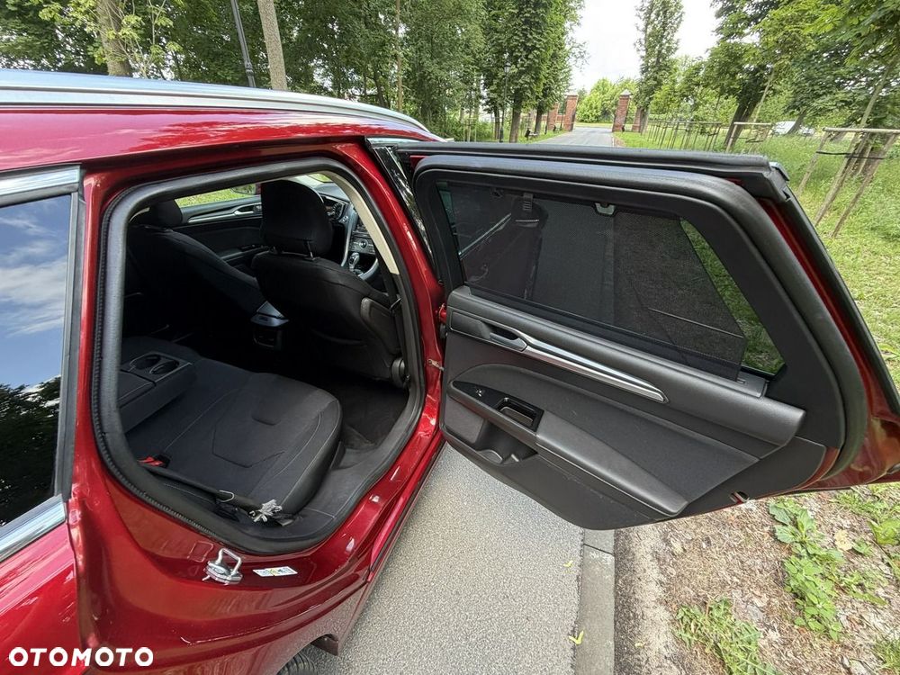 Ford Mondeo - 28