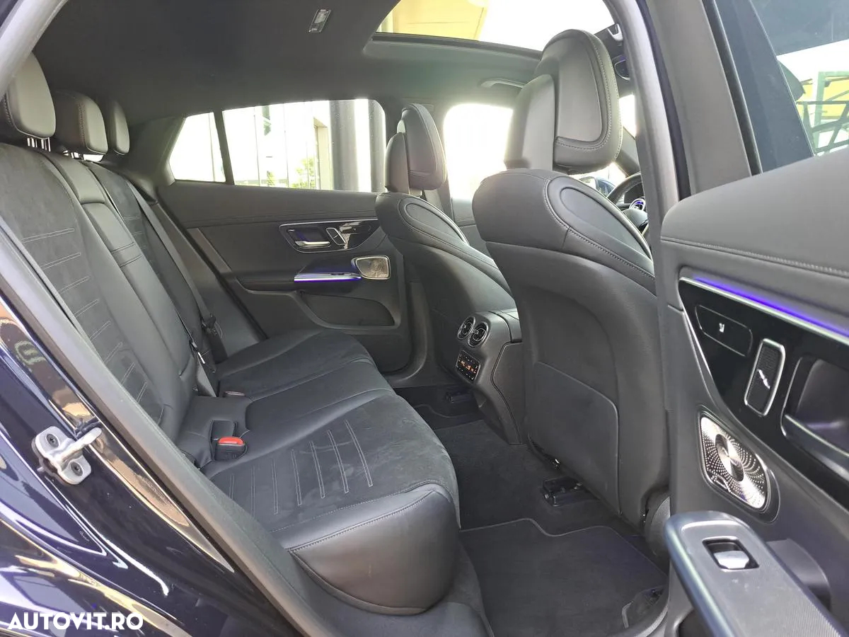 Mercedes-Benz GLC 300 4MATIC MHEV - 16