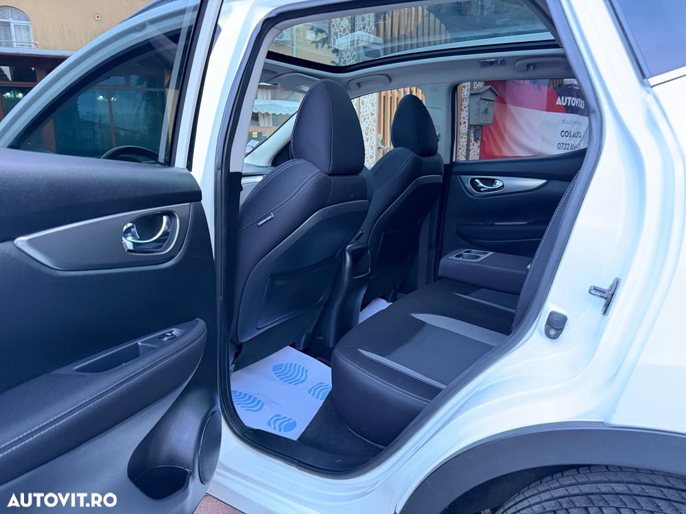 Nissan Qashqai 1.2 DIG-T TEKNA - 9