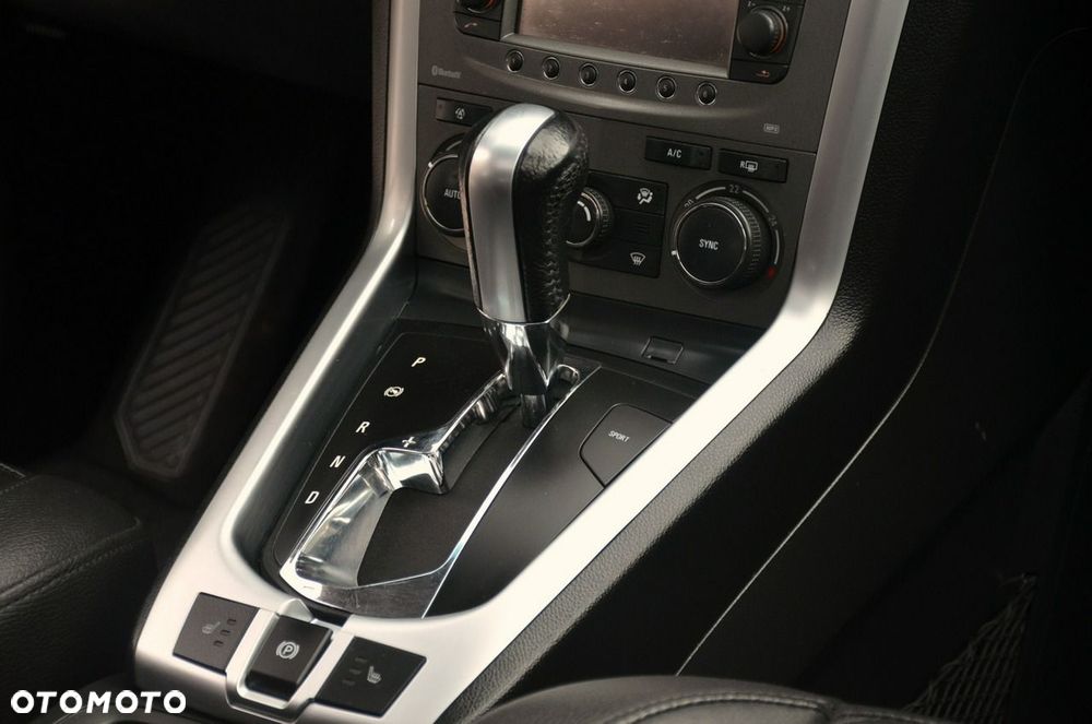 Opel Antara - 17