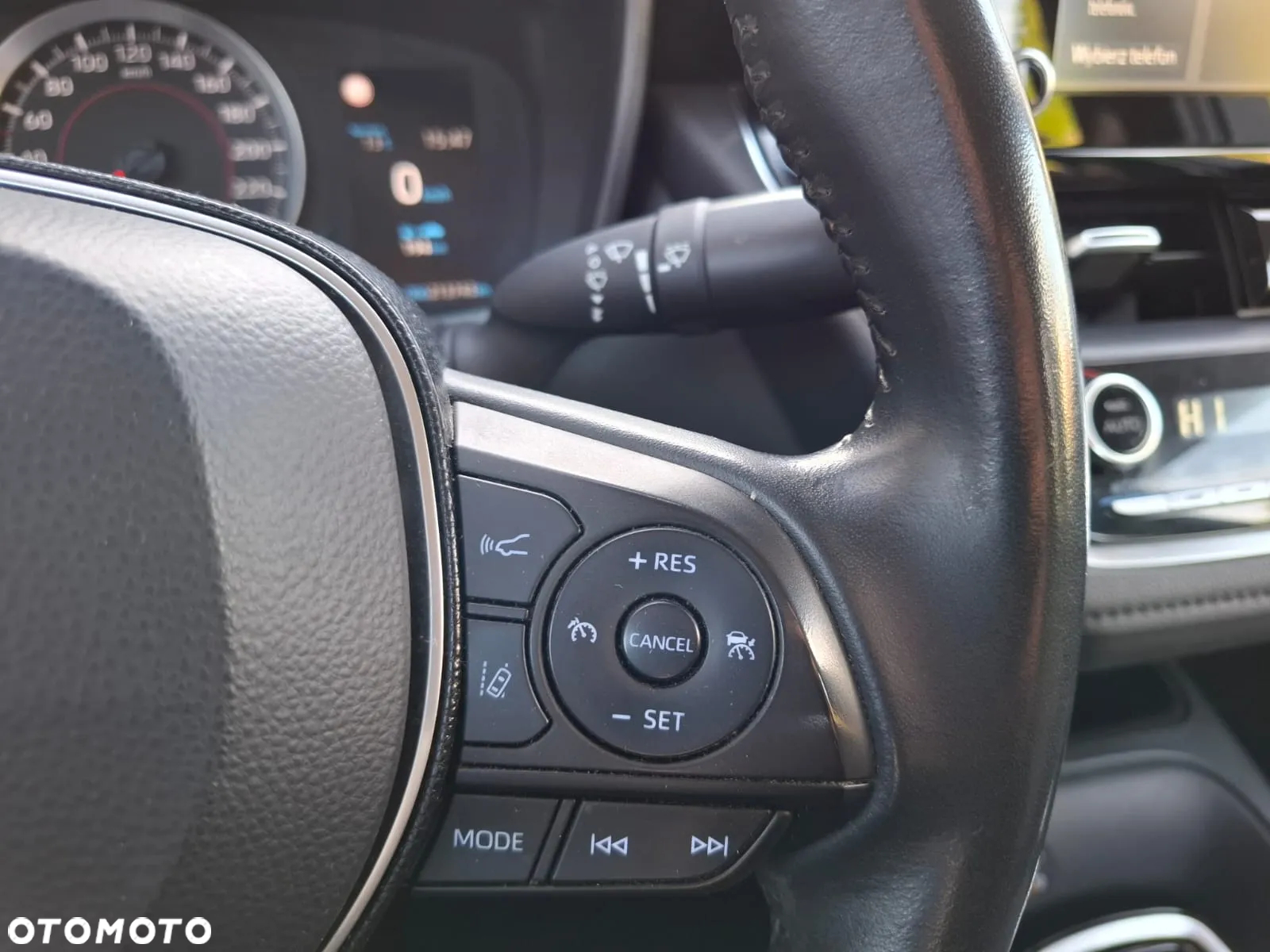 Toyota Corolla 1.6 Comfort - 29
