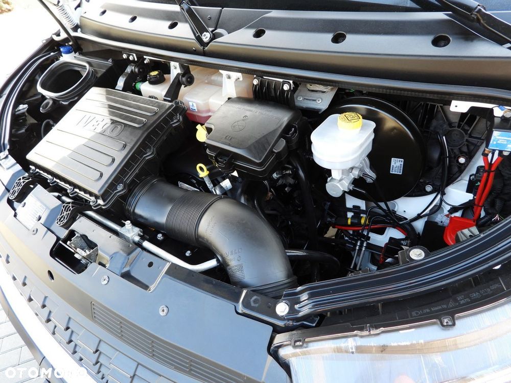 Iveco DAILY 35S16 CONNECT KONTENER WINDA 8 PALET TEMPOMAT NAWIGACJA LEDY AUTOMAT HI-MATIC KLIMATYZACJA  160KM - 24