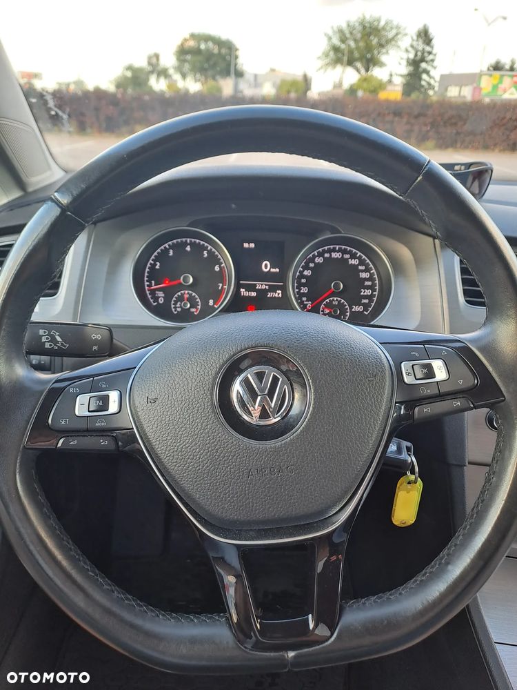 Volkswagen Golf 1.4 TSI BMT Comfortline - 13