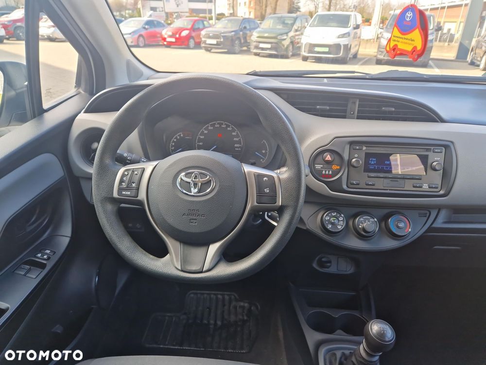Toyota Yaris 1.5 Active - 6